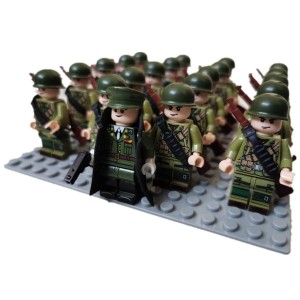 Zestaw klocków armia różne rodzaje 21 sztuk figurek