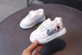 biale-buty-na-co-dzien-dla-baby-boy-girl_description-40.jpg