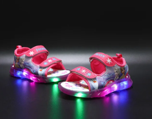 Sandałki dla dzieci Kraina Lodu ze świecącą podeszwą czerwone